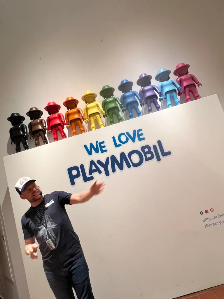 We love Playmobil - 50 Jahre Spielgeschichte(n)