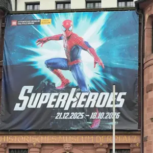 Superheroes Titelbild